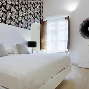  Appartement Feria De By Rentalsevilla